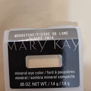 NEW. Mary Kay Moonstone eye color.........It is NOT THE MINERAL, I have sold out